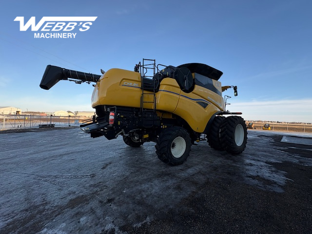2024 New Holland CX8.80 Combine
