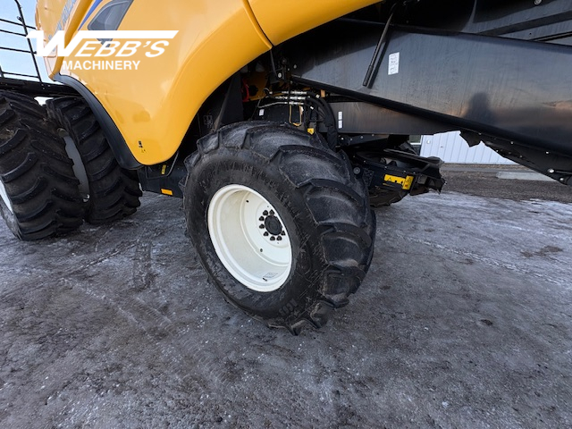 2024 New Holland CX8.80 Combine