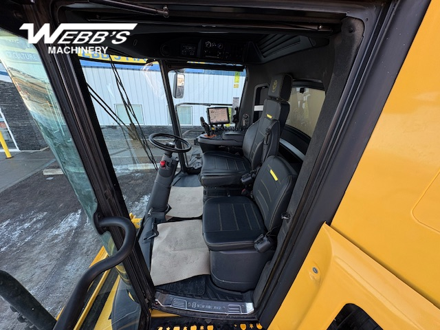 2024 New Holland CX8.80 Combine
