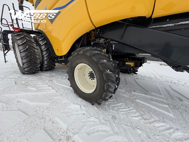 2024 New Holland CX8.80 Combine