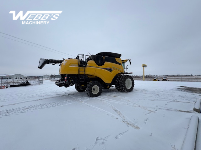 2024 New Holland CX8.80 Combine