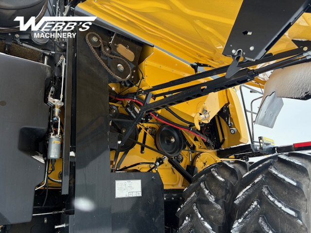 2024 New Holland CX8.80 Combine