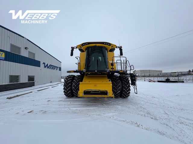 2024 New Holland CX8.80 Combine