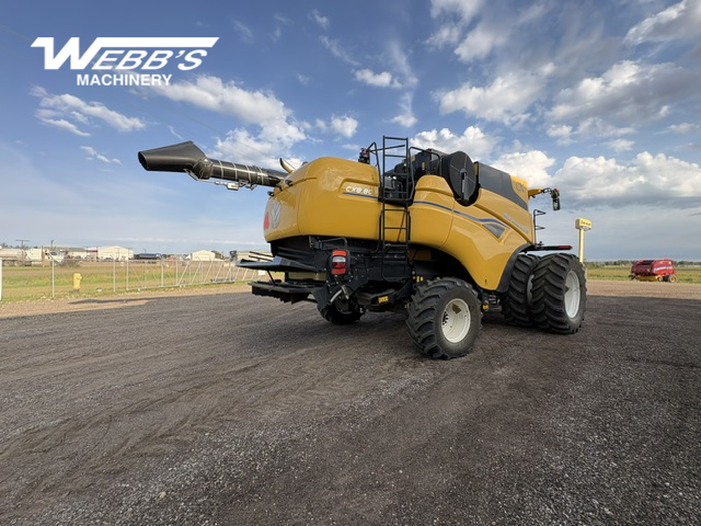 2024 New Holland CX8.80 Combine