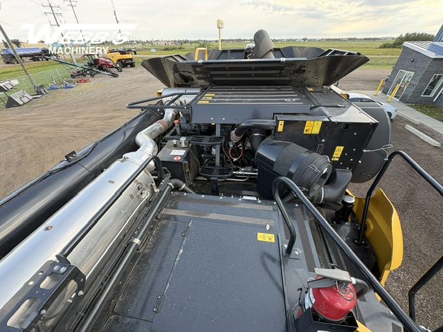 2024 New Holland CX8.80 Combine