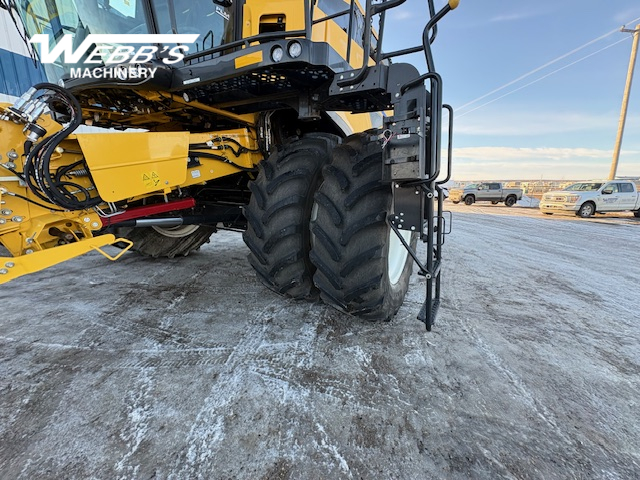 2024 New Holland CX8.80 Combine