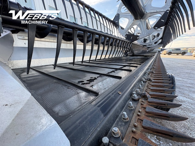 2024 MacDon FD235 Header Combine