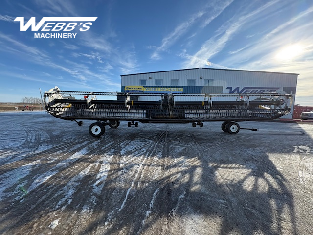 2024 MacDon FD235 Header Combine