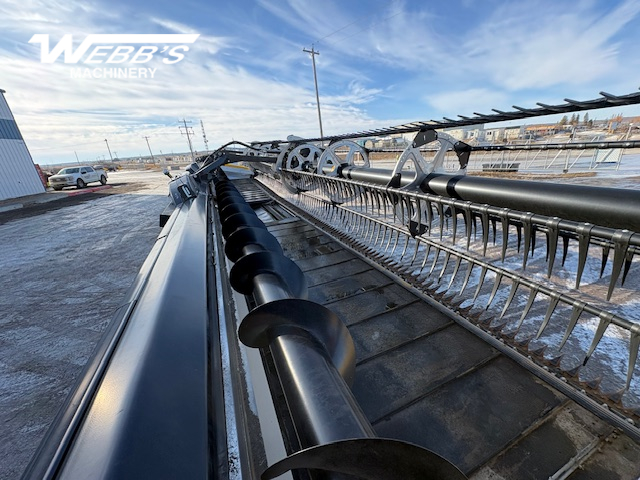 2024 MacDon FD235 Header Combine