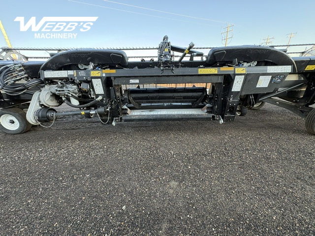 2025 MacDon FD235 Header Combine