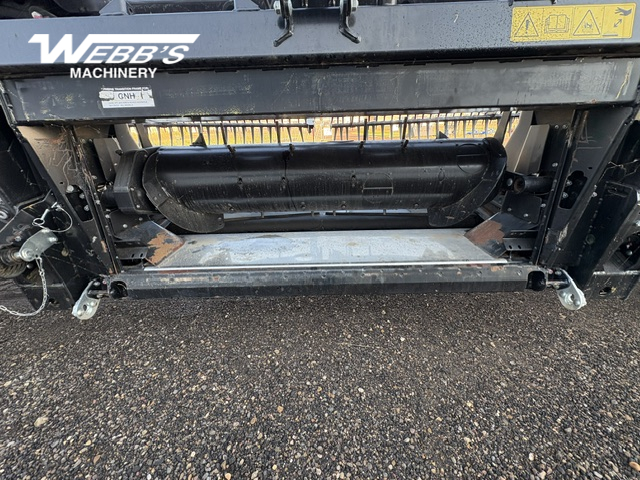 2025 MacDon FD235 Header Combine