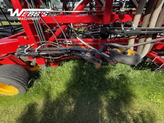 2025 Vaderstad 6012/680 Air Drill