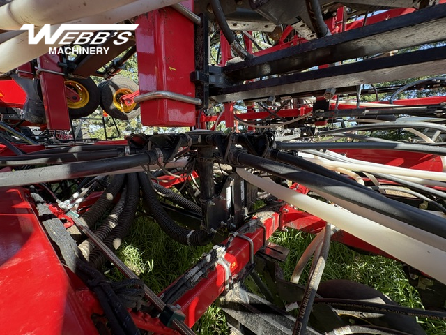 2025 Vaderstad 6012/680 Air Drill