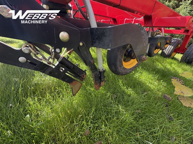 2023 Vaderstad 7012/680 Air Drill