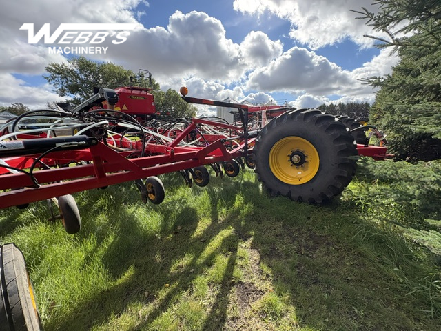 2022 Vaderstad 8012/660 Air Drill