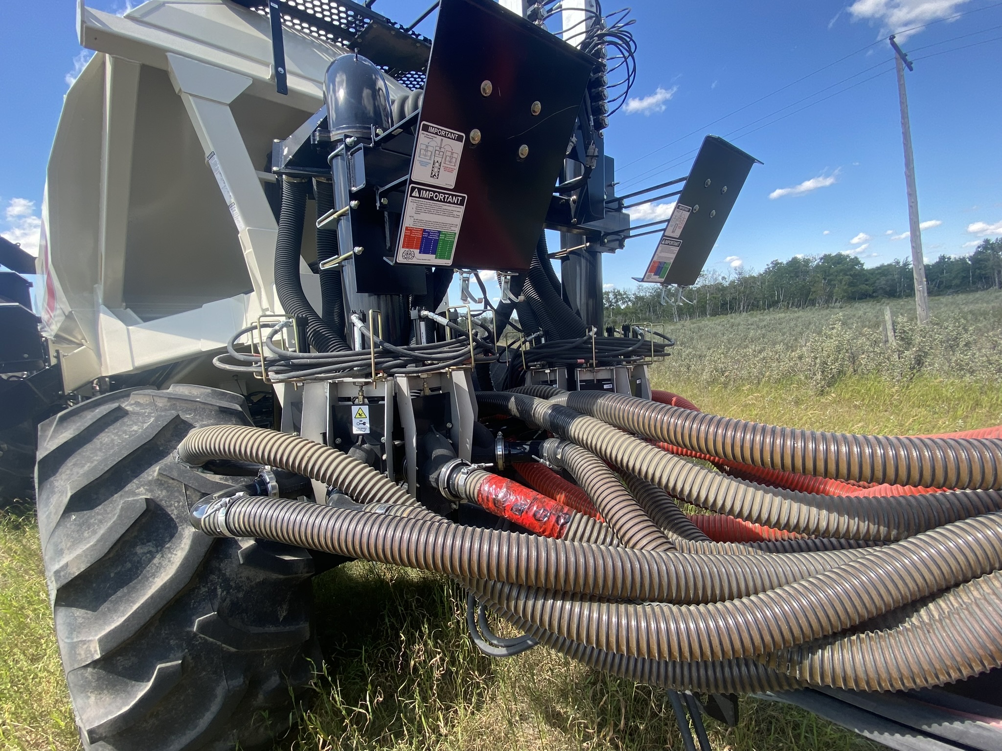 2019 Bourgault 3320-66-10 Air Drill & 2020 7550 Air Tank/Cart Air Drill