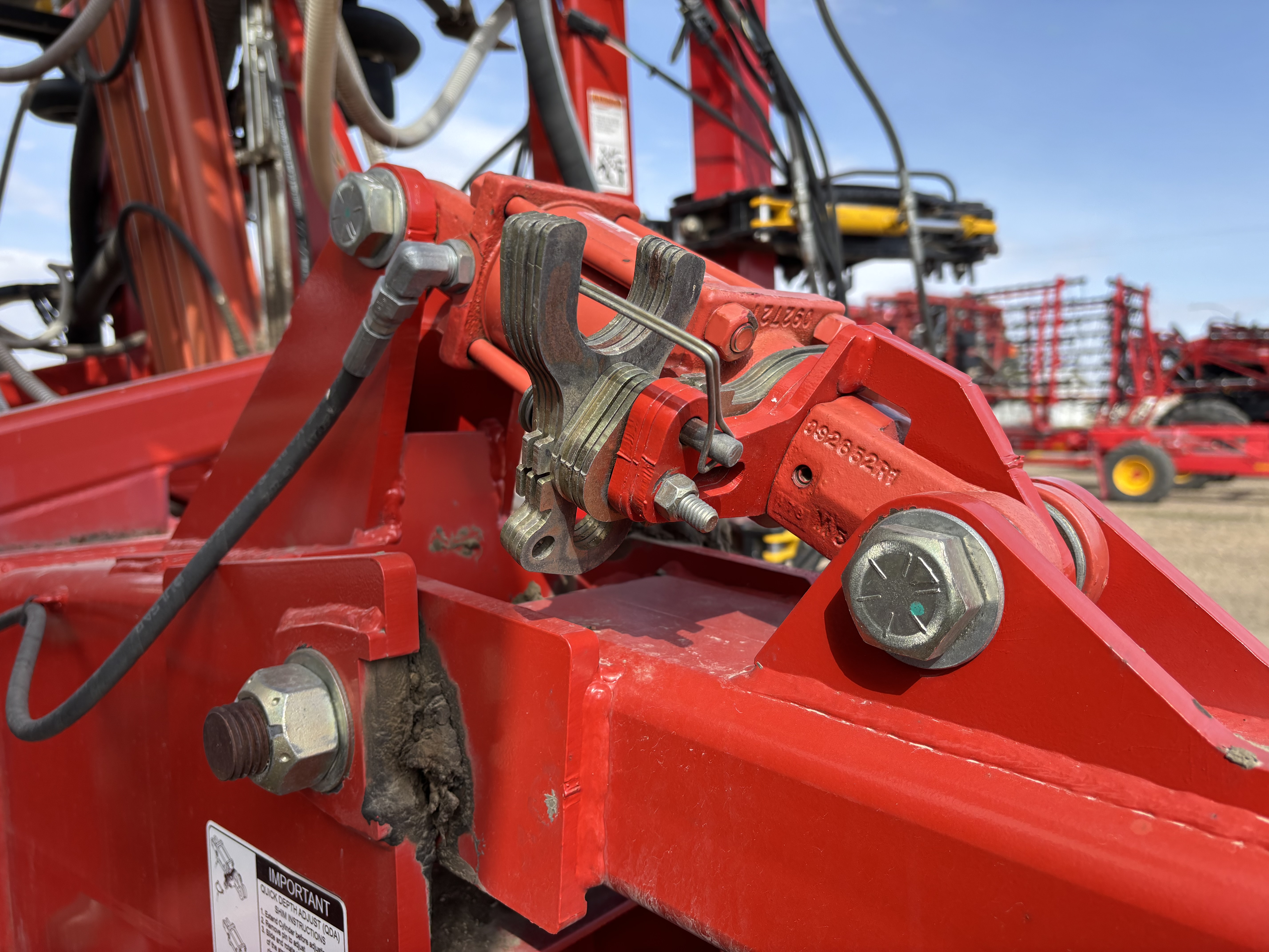 2012 Bourgault 3320-60-10 & 6550 Air Drill