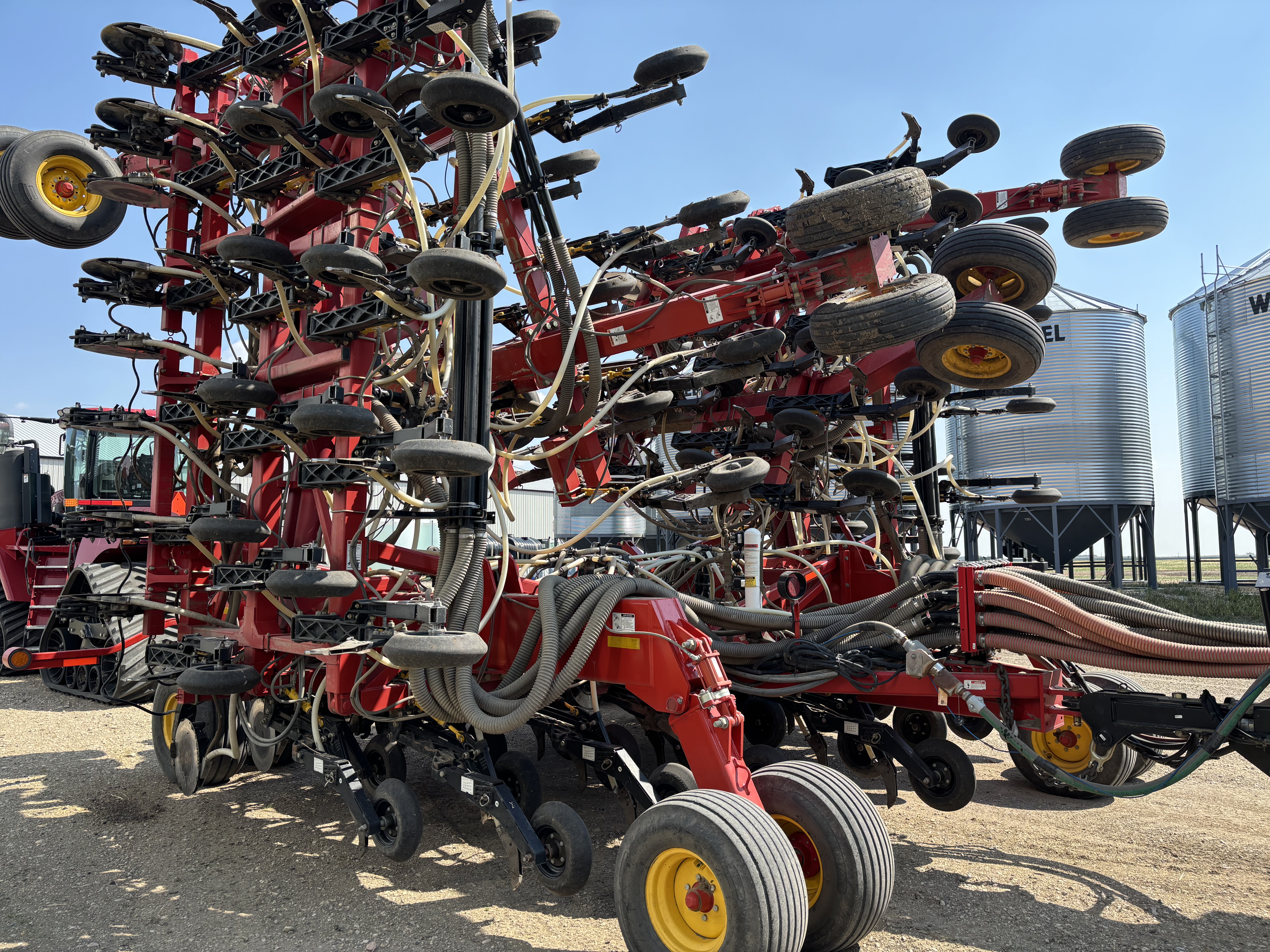 2012 Bourgault 3320-66-10 & 6550 Air Drill