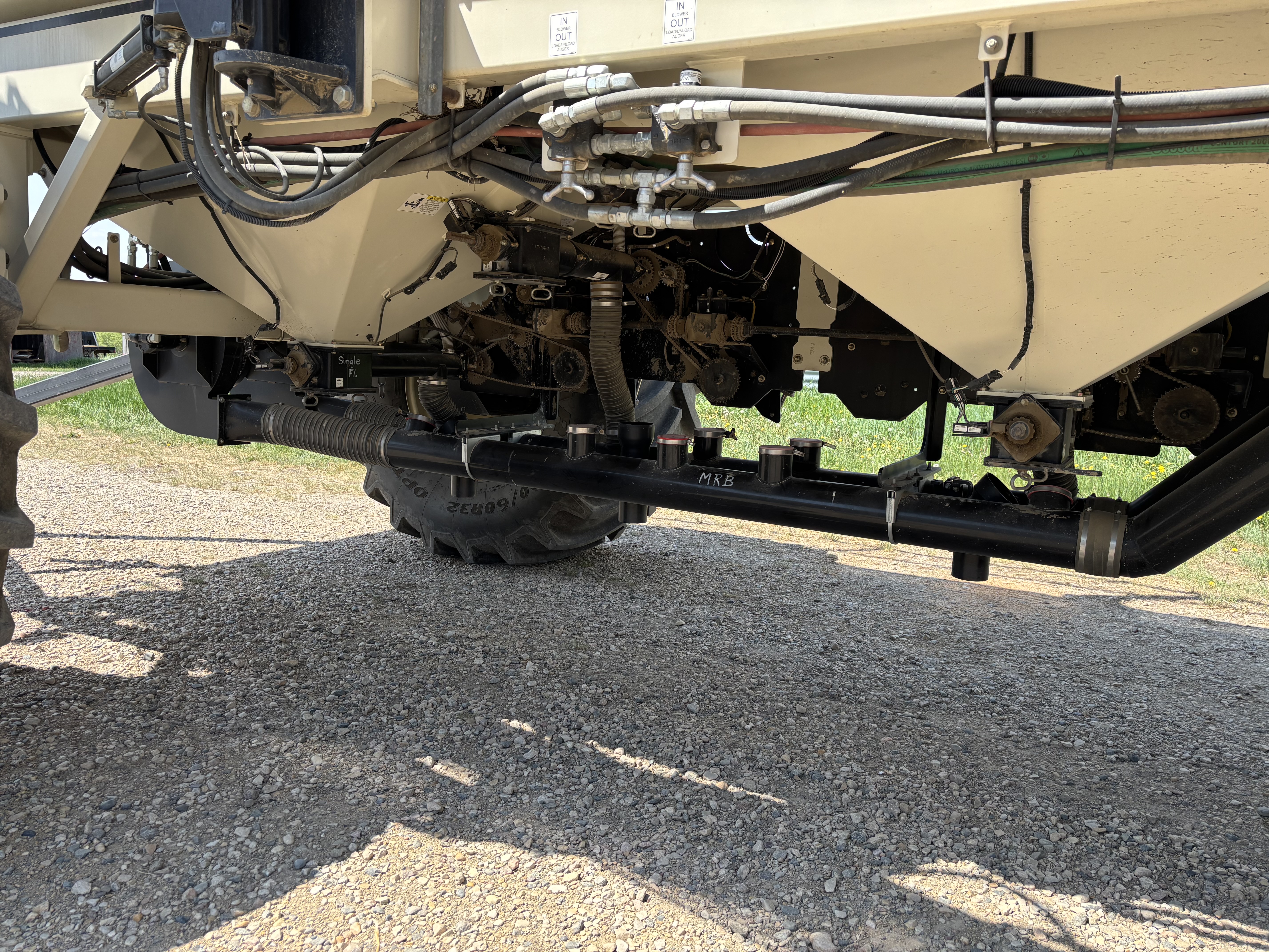 2012 Bourgault 3320-66-10 & 6550 Air Drill