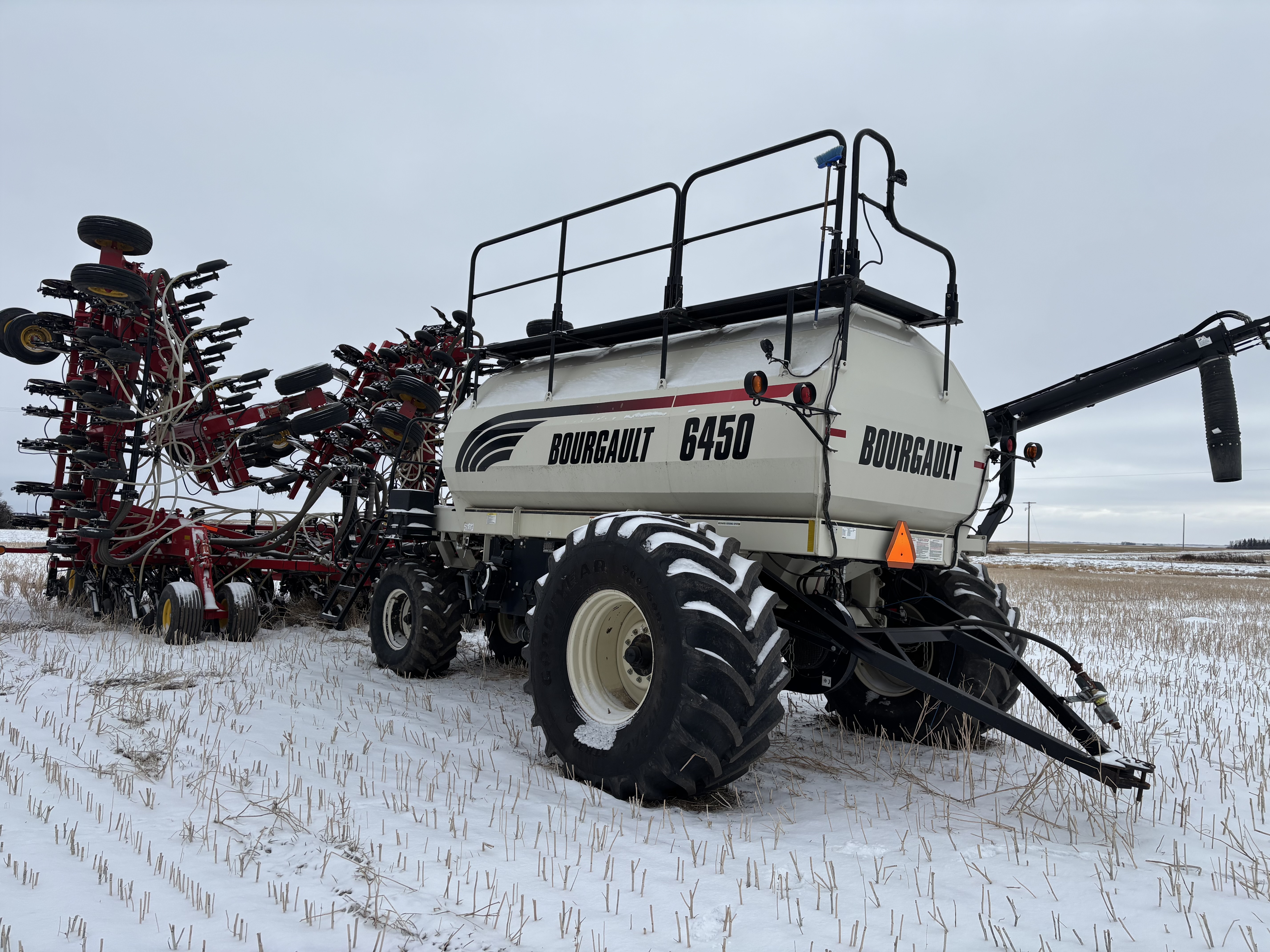 2018 Bourgault 3320-66-10 & 2010 6450 Air Drill