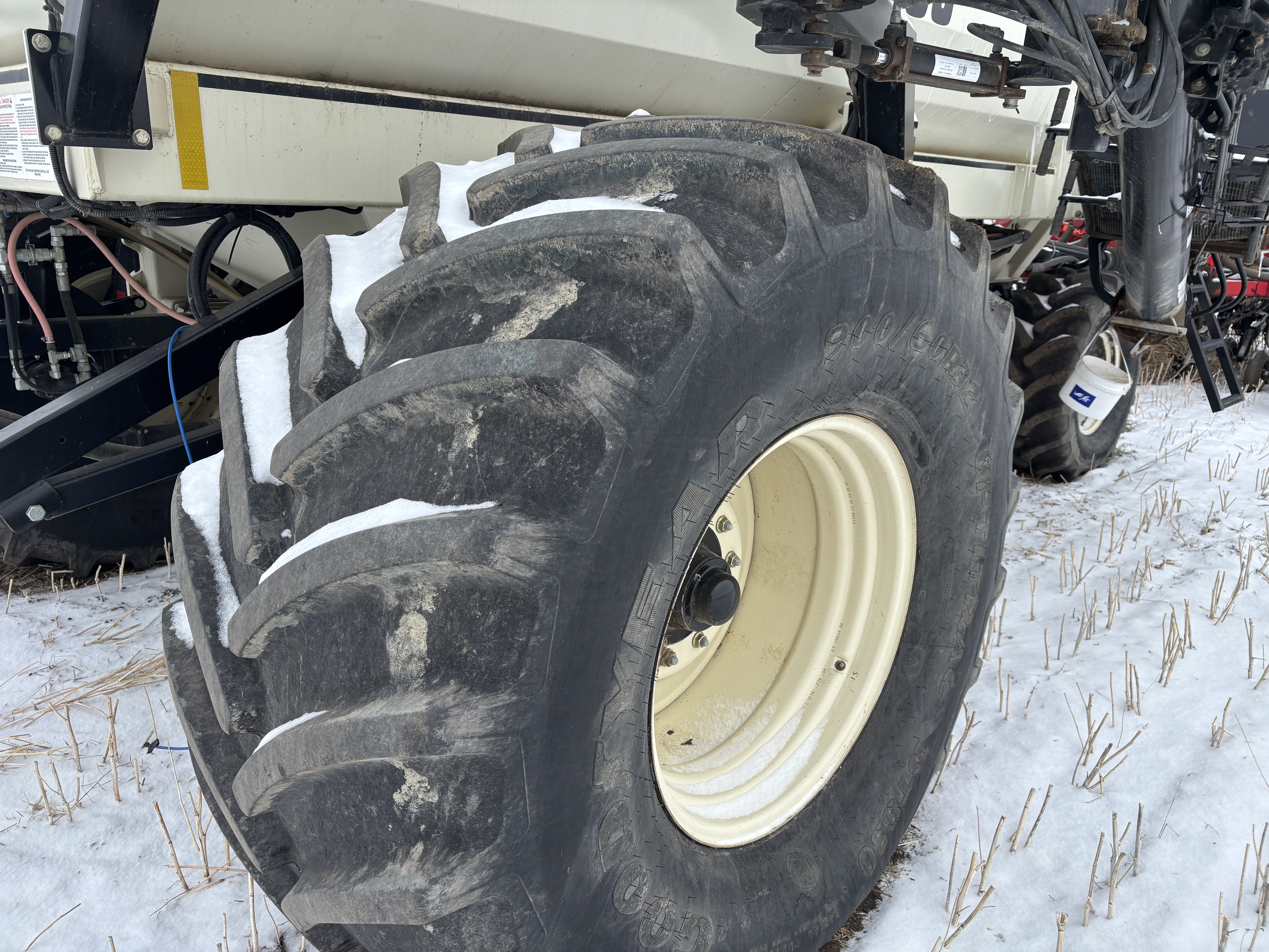 2018 Bourgault 3320-66-10 & 2010 6450 Air Drill