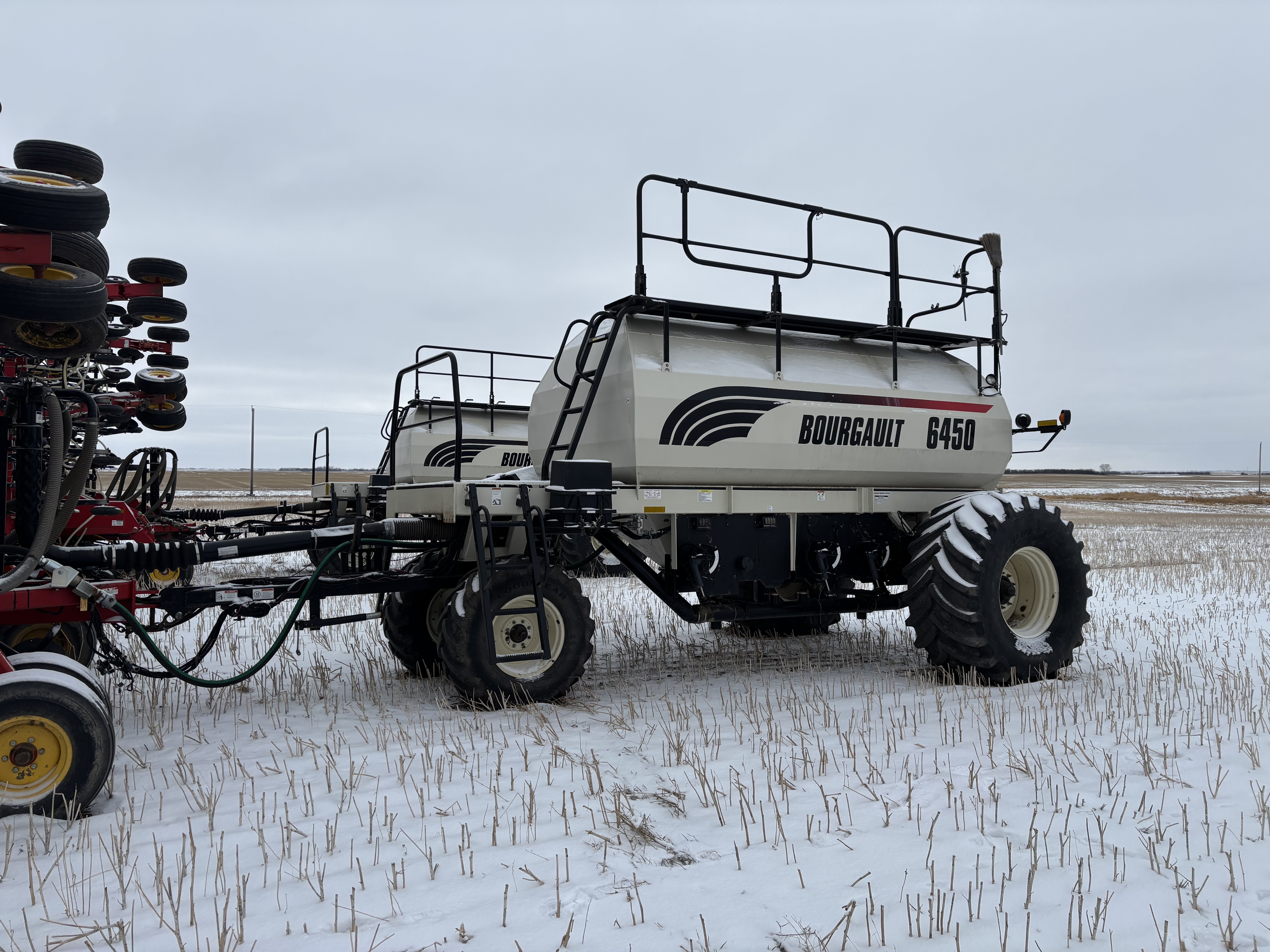 2012 Bourgault 3320-66-10 & 6450 Air Drill