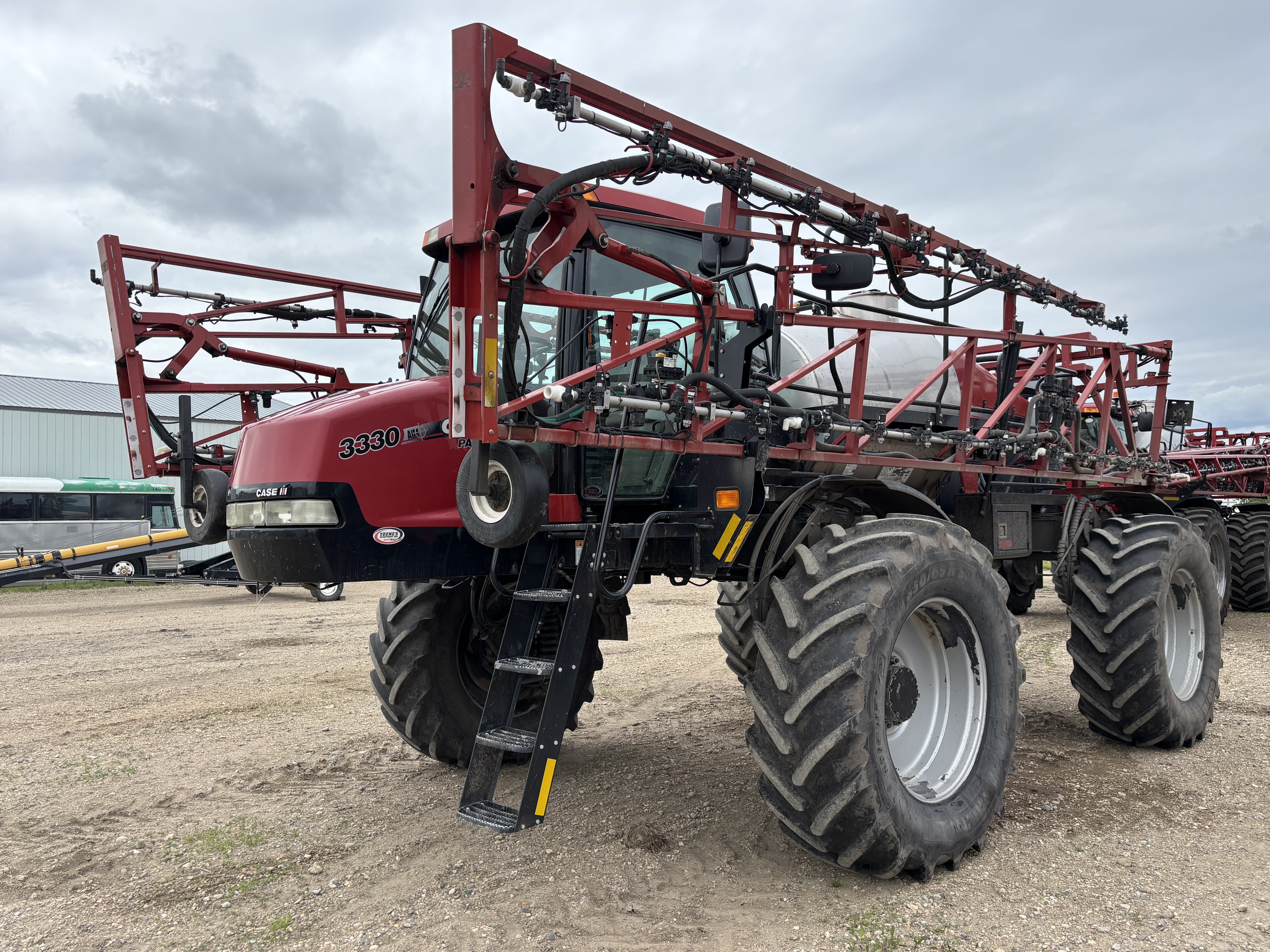 2010 Case IH Patriot 3330 Sprayer/High Clearance