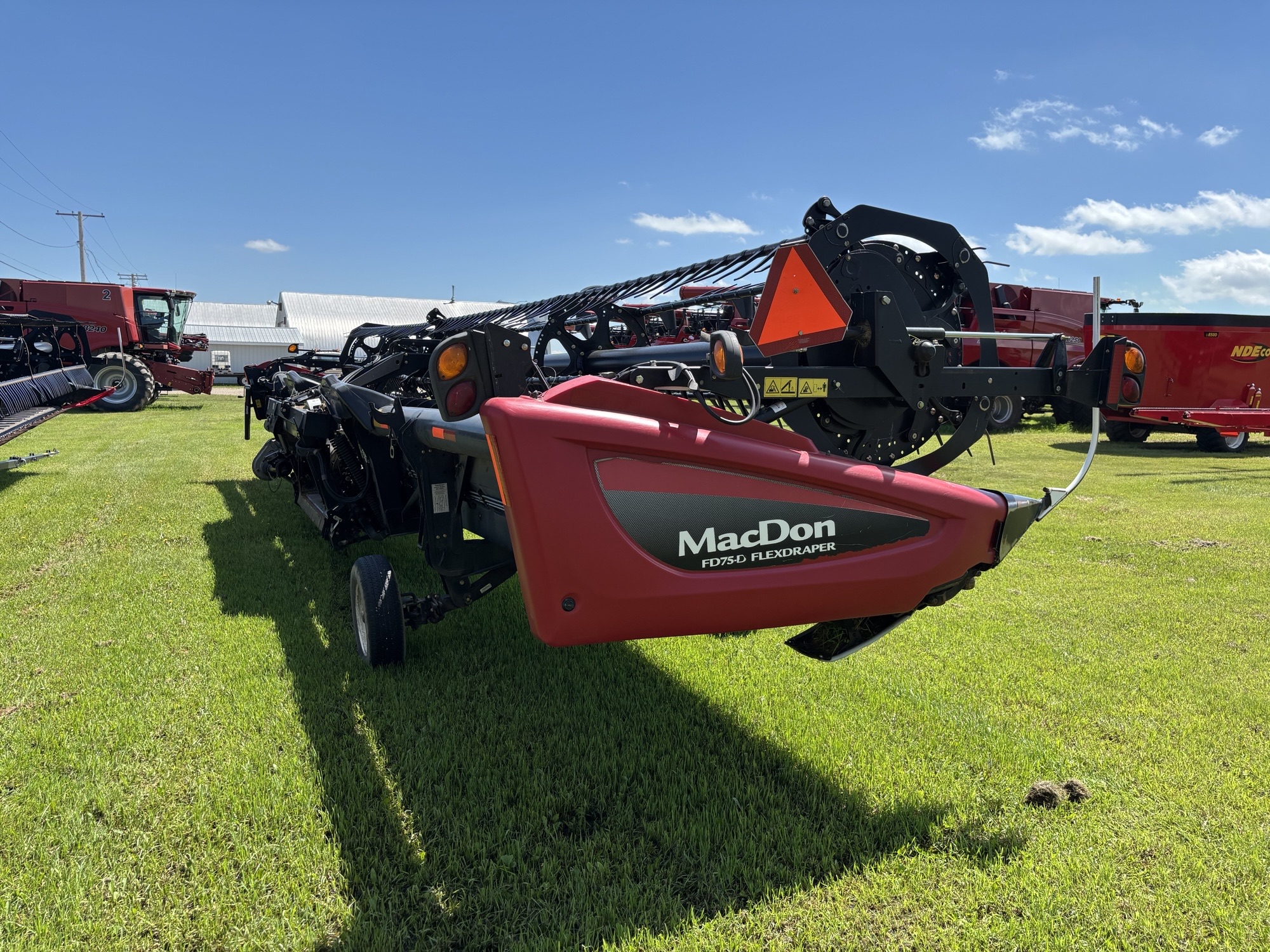 2014 MacDon FD75-40 Header Draper Flex