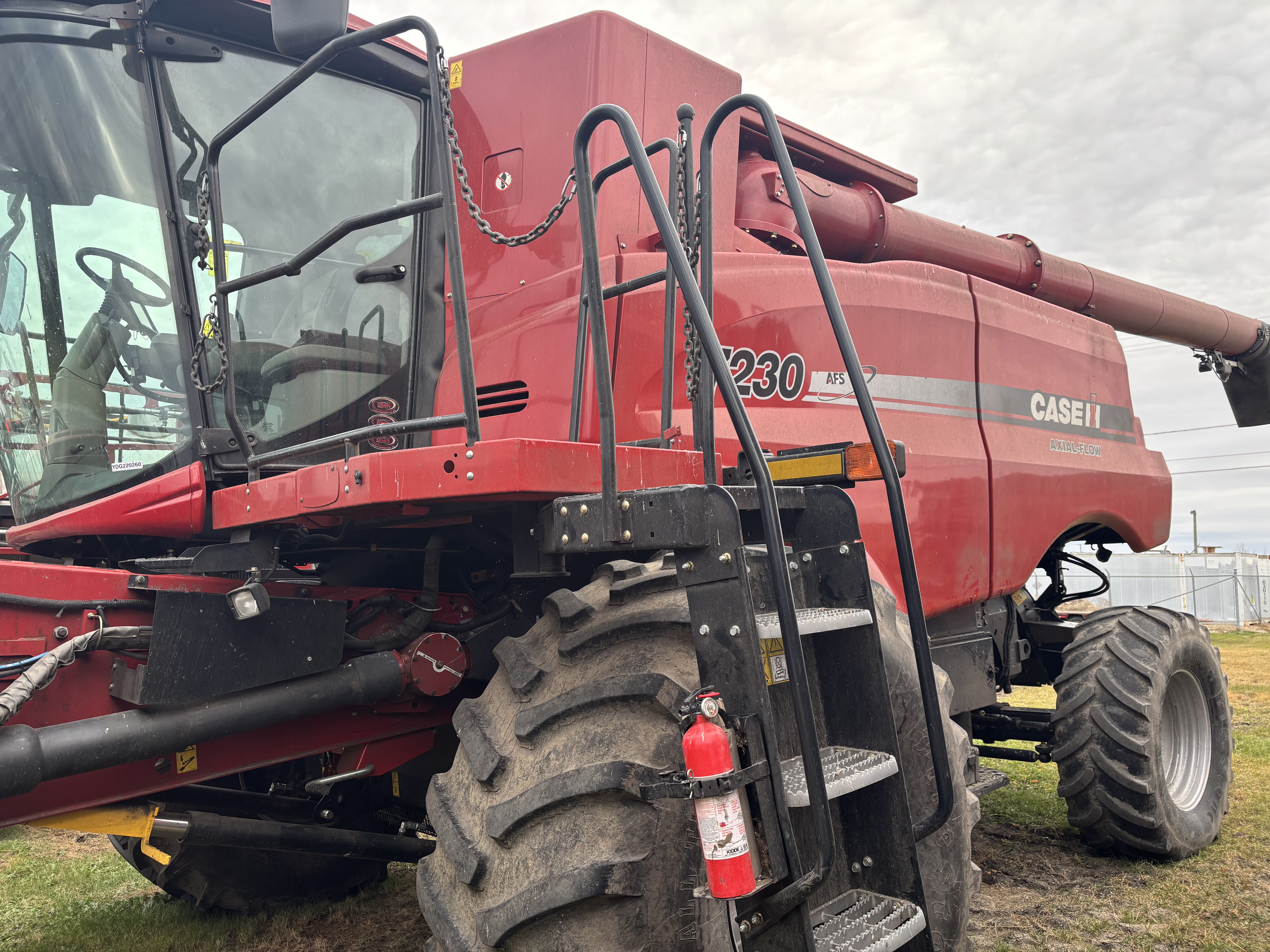 2013 Case IH 7230 Combine