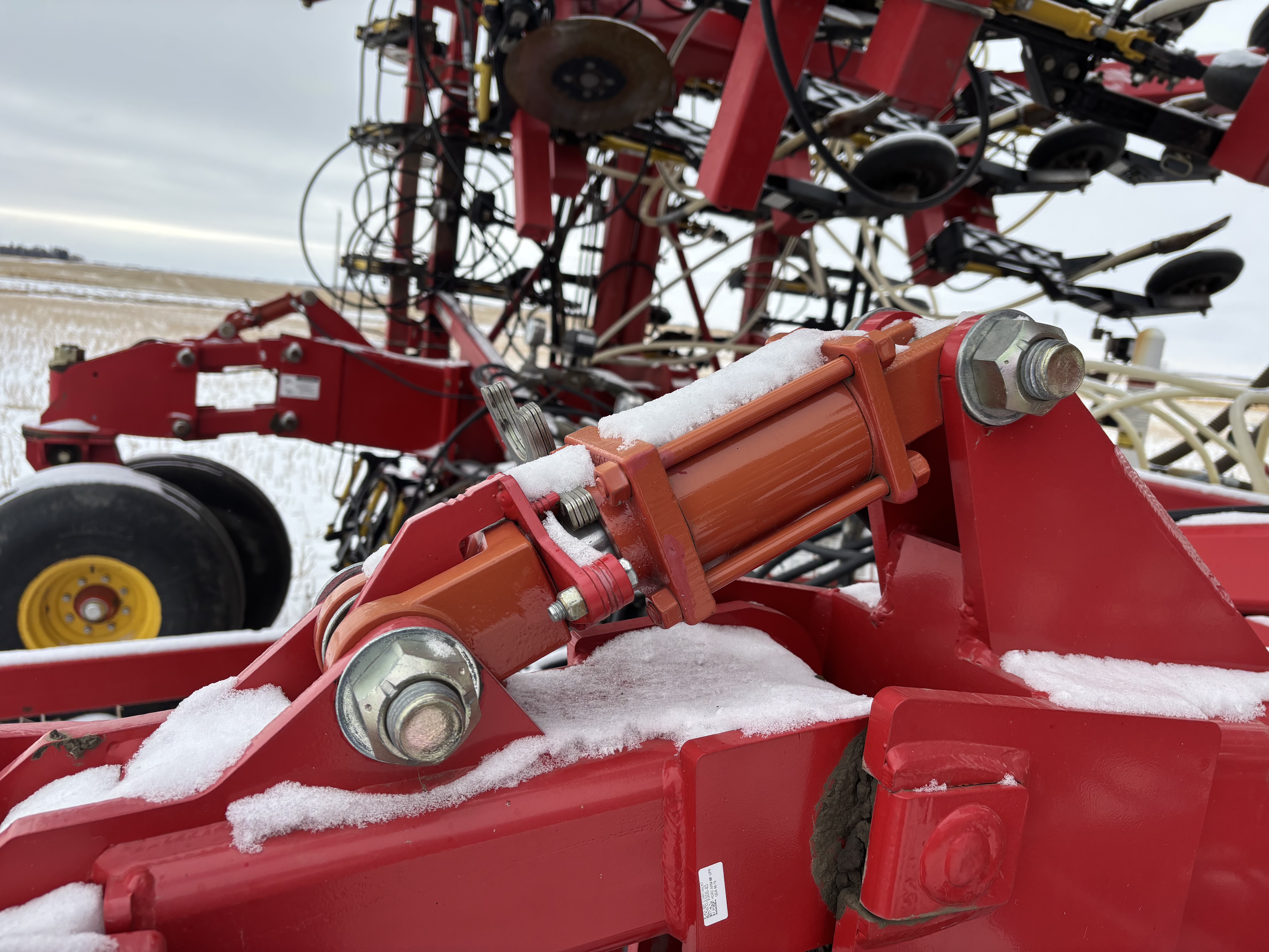 2018 Bourgault 3320-66-10 & 2010 6450 Air Drill