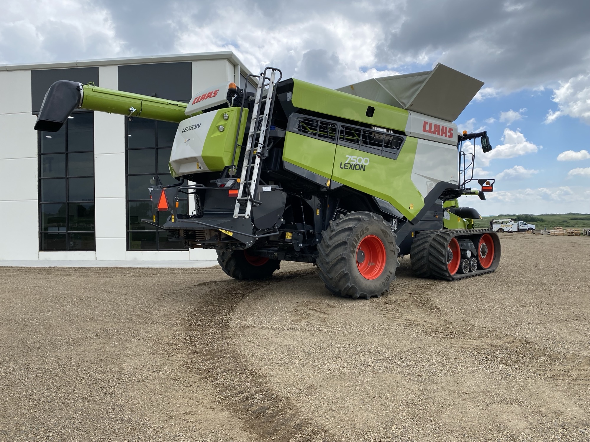 2023 CLAAS 7500TT Combine