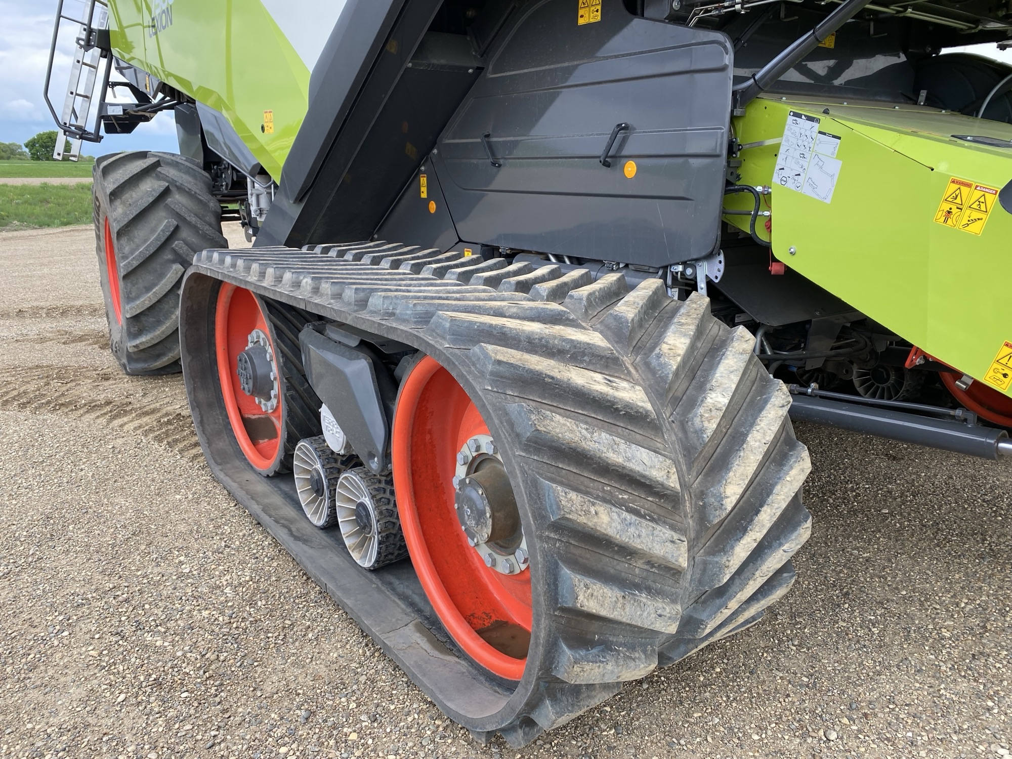 2023 CLAAS 7500TT Combine