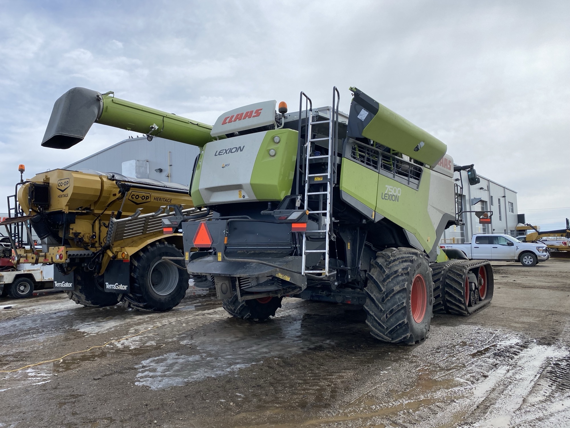 2023 CLAAS 7500TT Combine