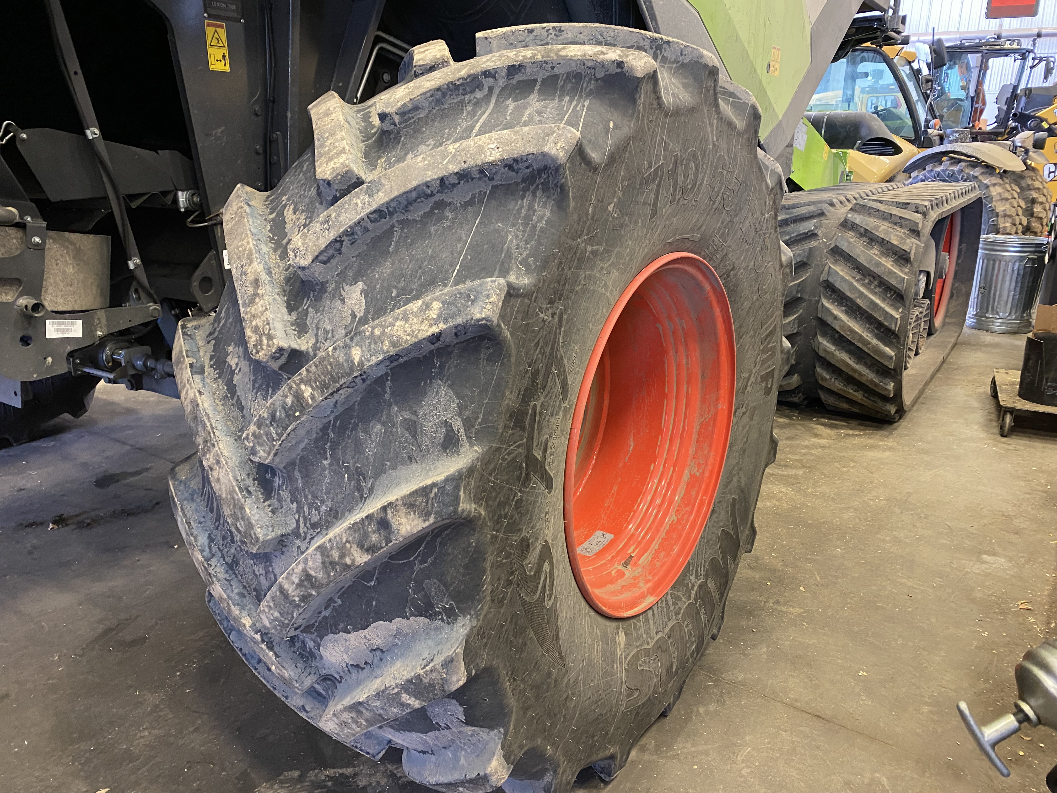 2023 CLAAS 7500TT Combine