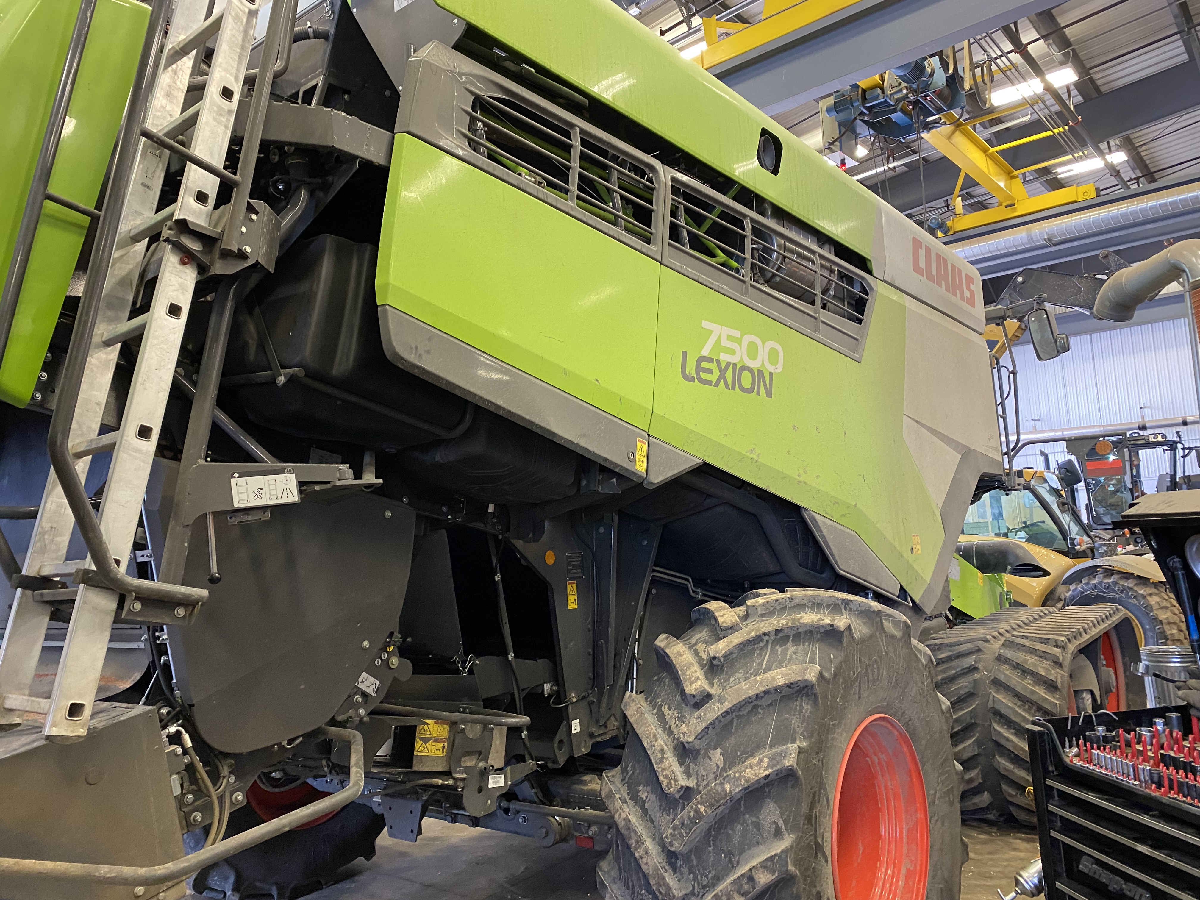 2023 CLAAS 7500TT Combine
