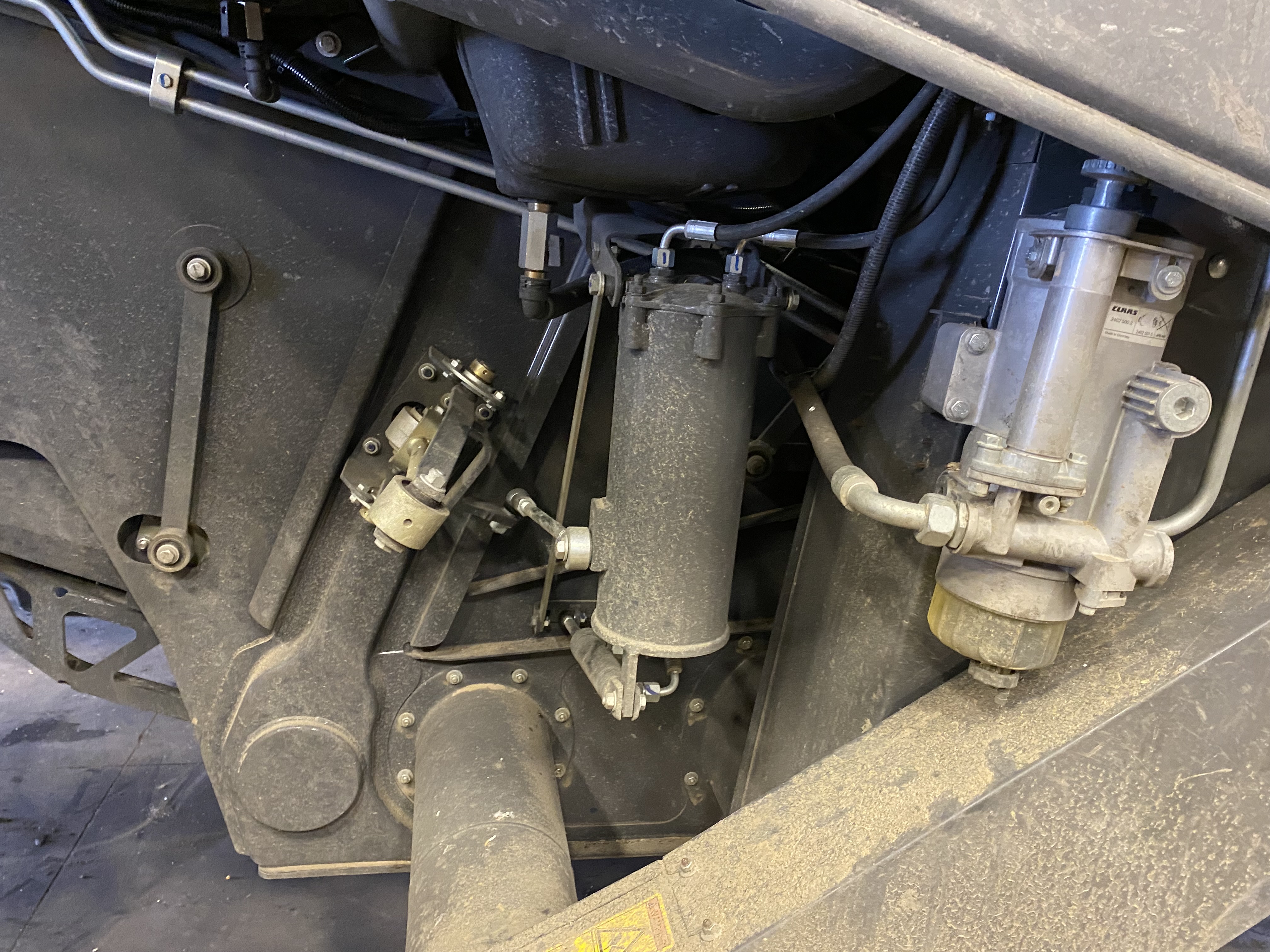 2023 CLAAS 7500TT Combine