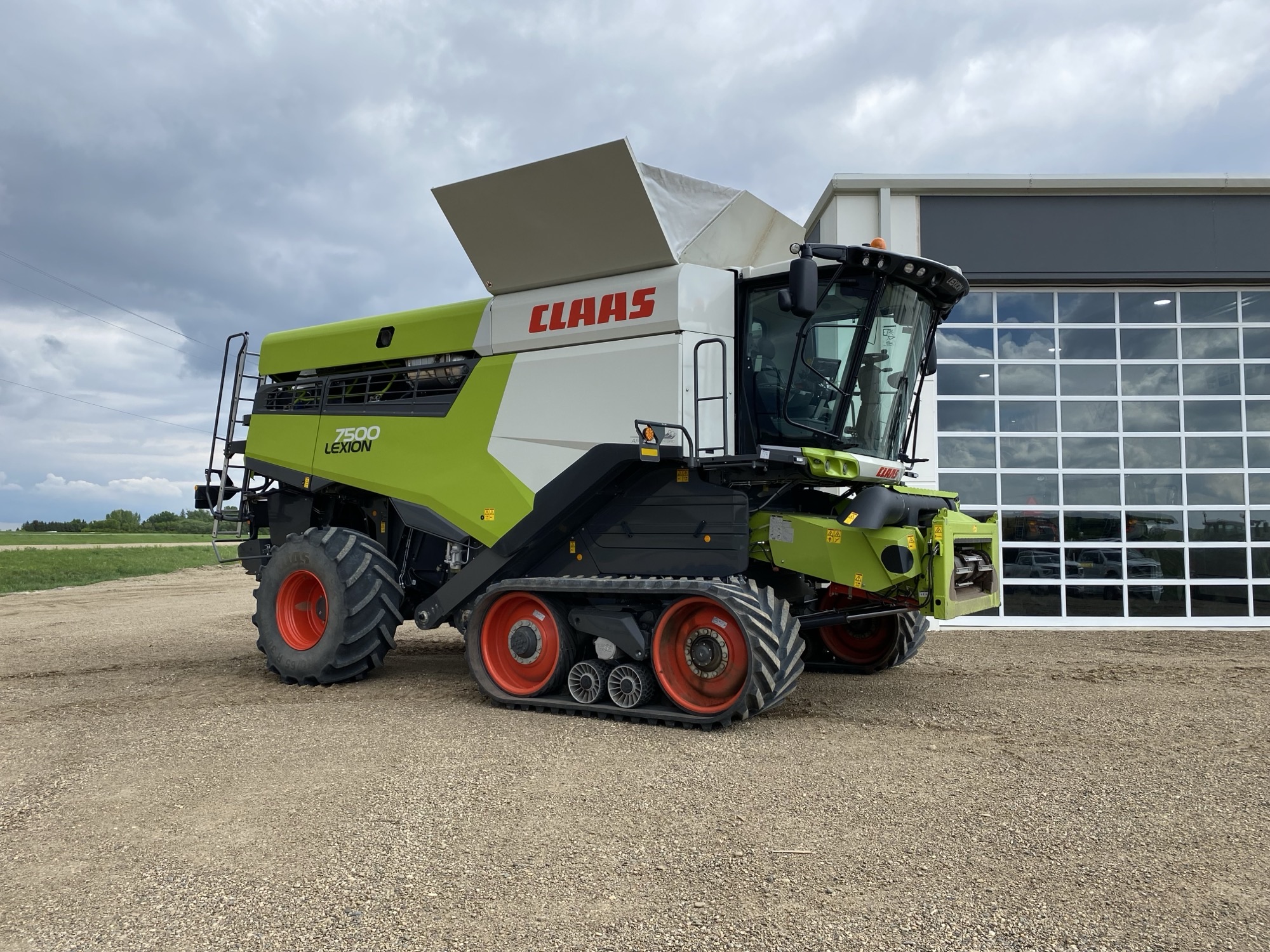 2023 CLAAS 7500TT Combine