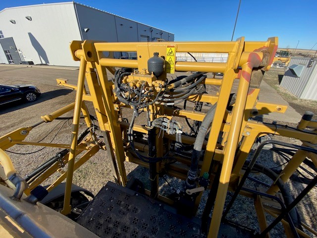 2015 RoGator RG1100B Sprayer/High Clearance