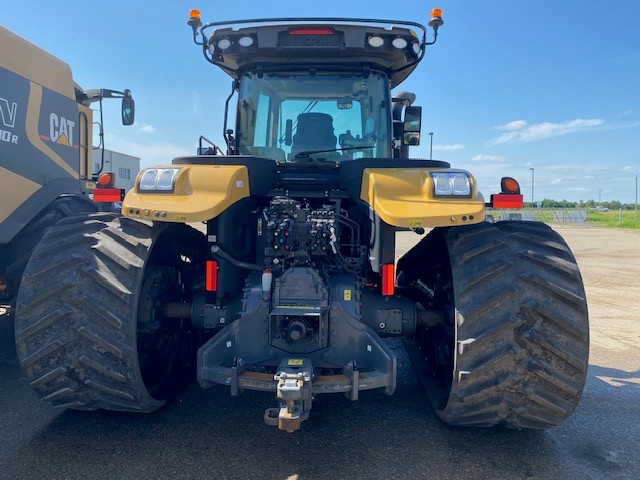 2022 Challenger CHMT862 Tractor