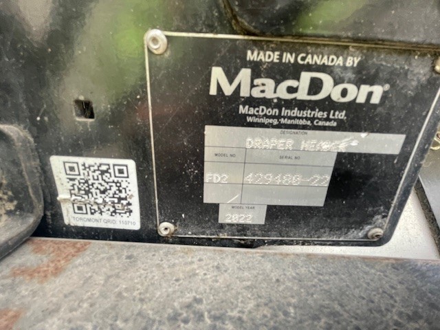 2022 MacDon FD250 Header Combine