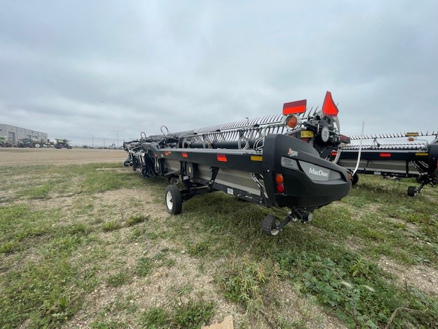 2022 MacDon FD250 Header Combine