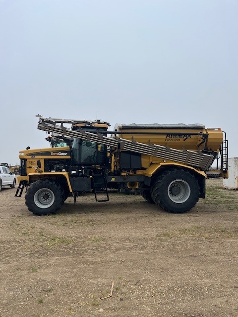 2022 TerraGator TG8400C Floater