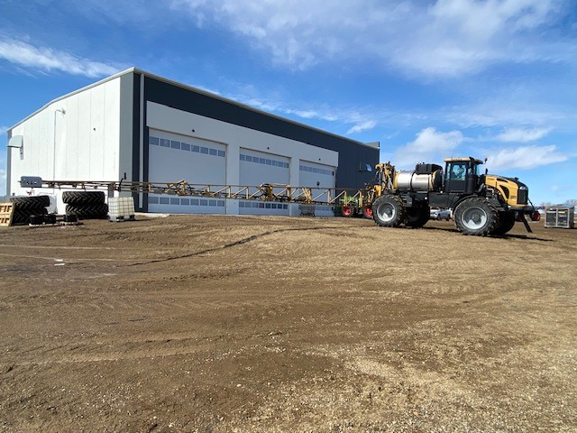 2018 RoGator RG1100C Sprayer/High Clearance