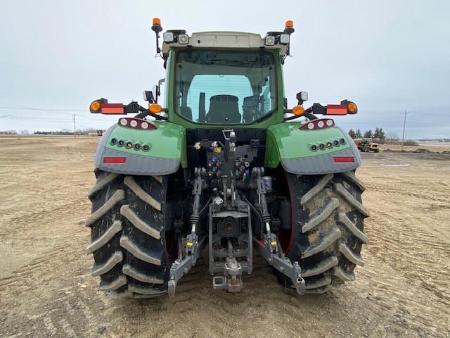 2021 Fendt 716 Gen6 Tractor