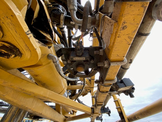 2022 RoGator RG1300C Sprayer/High Clearance
