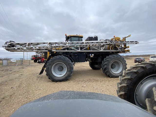 2022 RoGator RG1300C Sprayer/High Clearance