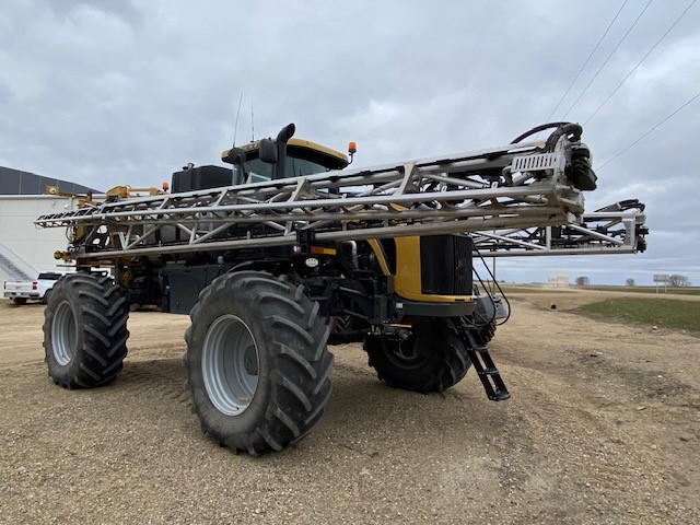 2022 RoGator RG1300C Sprayer/High Clearance