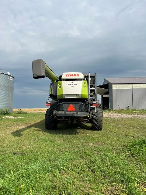 2022 CLAAS 8600 Combine