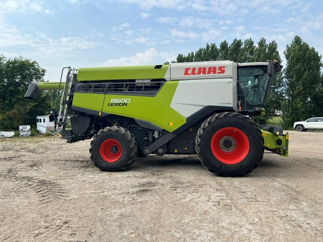 2022 CLAAS 8600 Combine