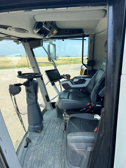 2022 CLAAS 8600 Combine